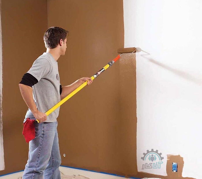 نقاشی دیوار در میانه